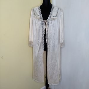 Vintage Lace robe